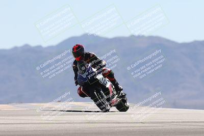 media/Oct-13-2025-Moto Forza (Mon) [[a66d839500]]/3-B Group/Session 4 (Turn 9)/